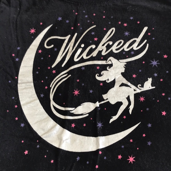Wicked tee - Picture 2 of 4
